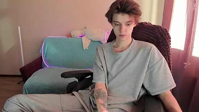 Snapshot of Liam_sexy1 chatting on March 22, 2025, 3:20 pm Liam sexy1 online show from March 22, 2025, 3:20 pm