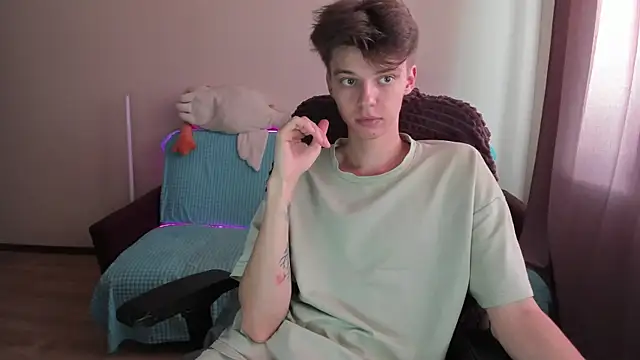 Snapshot of Liam_sexy1 chatting on September 24, 2025, 1:47 pm Liam sexy1 online show from September 24, 2025, 1:47 pm