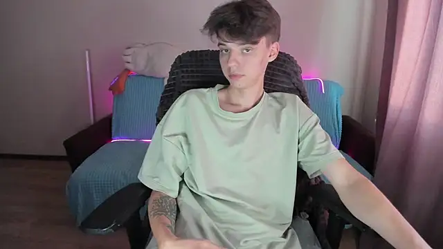 Snapshot of Liam_sexy1 chatting on September 25, 2025, 2:54 pm Liam sexy1 online show from September 25, 2025, 2:54 pm