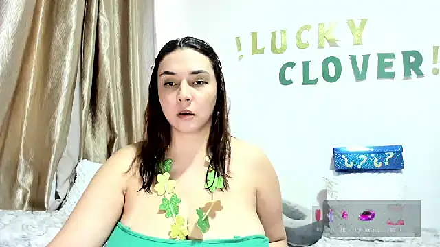 SuzyGamingFairy online show from March 17, 2026, 10:13 pm