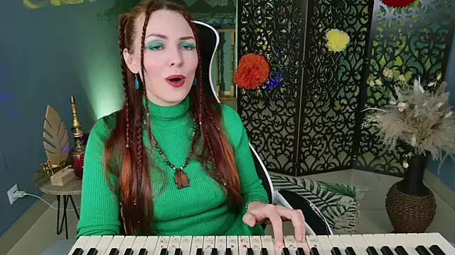 VandaRossi online show from February 26, 2025, 11:20 am