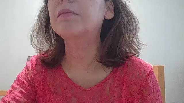 HollyJewel online show from December 16, 2025, 9:14 am