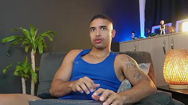 LincomAmith online show from February 7, 2026, 3:43 am