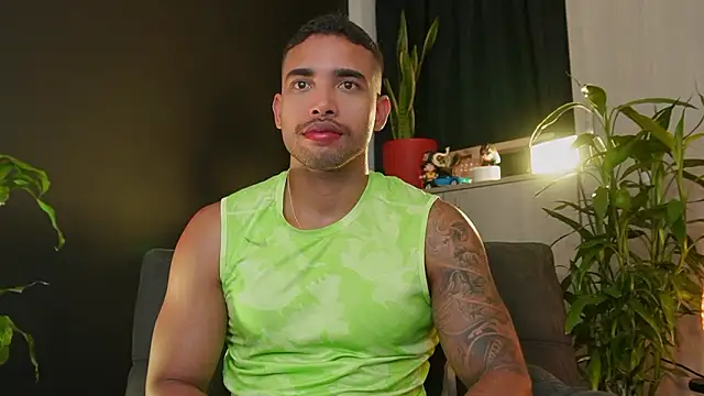 LincomAmith online show from February 19, 2026, 3:46 am