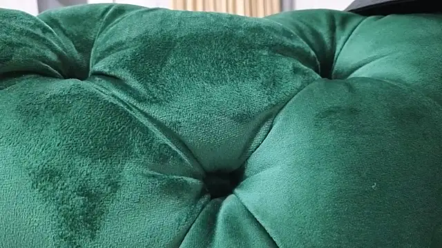 Snapshot of ArianaArianna chatting on January 13, 2025, 6:05 pm ArianaArianna online show from January 13, 2025, 6:05 pm