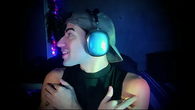 newjeff online show from October 8, 2025, 6:22 am