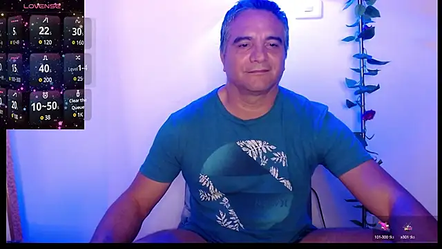 Snapshot of golden_punisher chatting on February 14, 2025, 8:21 am golden punisher online show from February 14, 2025, 8:21 am