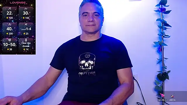 Snapshot of golden_punisher chatting on March 19, 2025, 4:57 am golden punisher online show from March 19, 2025, 4:57 am