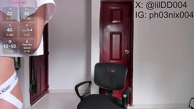 Danni boy online show from April 11, 2026, 4:11 pm