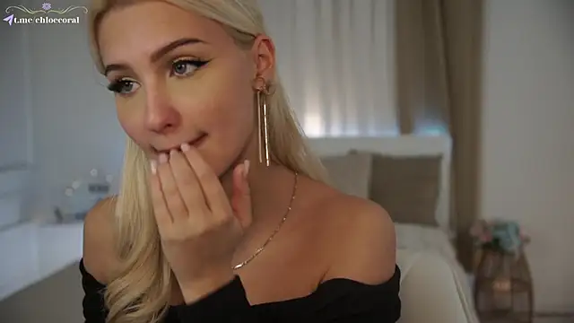 ChloeCoral online show from December 4, 2024, 9:46 pm