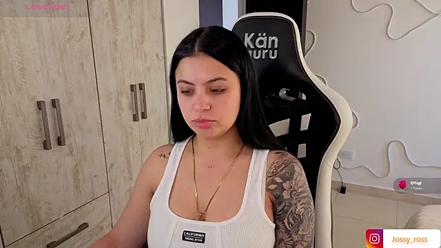 Victoryyy  online show from February 18, 2026, 7:43 pm