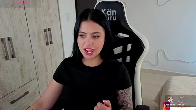 Victoryyy  online show from February 19, 2026, 7:32 pm