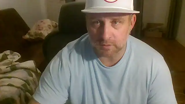 poundyouout69 online show from February 16, 2026, 1:35 am