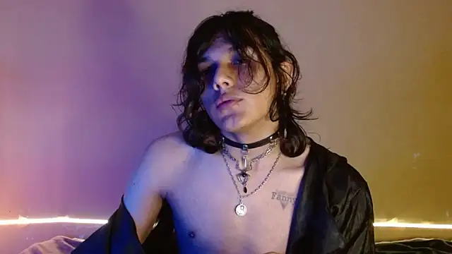 daiki sx online show from December 10, 2024, 4:45 am