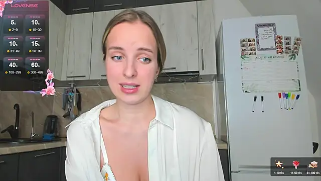 violet blue eyes online show from December 18, 2024, 1:12 pm