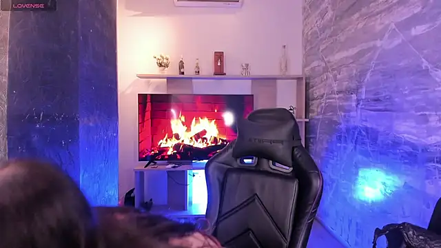 Snapshot of saracaball_ chatting on October 7, 2025, 1:36 am saracaball online show from October 7, 2025, 1:36 am