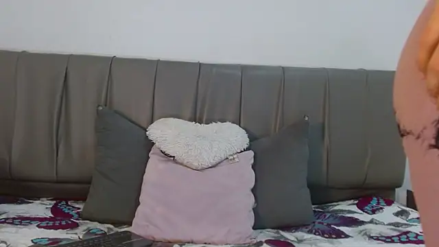 Cherllynn online show from January 11, 2025, 4:36 pm