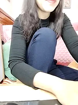 cream1299 online show from November 13, 2025, 3:16 am