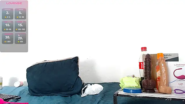 camilavagina24 online show from December 15, 2024, 7:10 pm