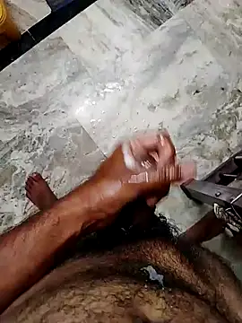 Snapshot of ALWAYSHORNYDADDY chatting on February 23, 2025, 9:37 pm ALWAYSHORNYDADDY online show from February 23, 2025, 9:37 pm