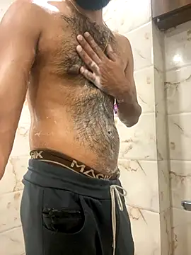 Snapshot of ALWAYSHORNYDADDY chatting on September 9, 2025, 5:23 pm ALWAYSHORNYDADDY online show from September 9, 2025, 5:23 pm