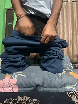 Snapshot of ALWAYSHORNYDADDY chatting on December 3, 2025, 7:34 pm ALWAYSHORNYDADDY online show from December 3, 2025, 7:34 pm