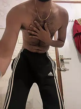 Snapshot of ALWAYSHORNYDADDY chatting on February 11, 2026, 8:03 pm ALWAYSHORNYDADDY online show from February 11, 2026, 8:03 pm