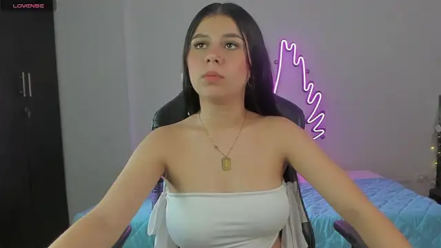 Yuli 16 online show from January 11, 2025, 6:44 pm