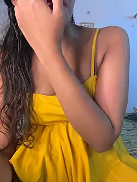 Snapshot of Goddess_sneha chatting on March 1, 2026, 5:04 pm Goddess sneha online show from March 1, 2026, 5:04 pm