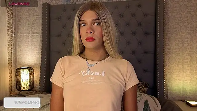 Shantal Joness online show from September 29, 2025, 9:08 pm