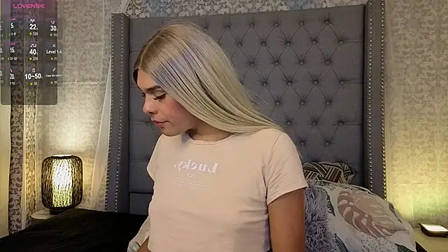 Shantal Joness online show from November 6, 2025, 9:05 pm