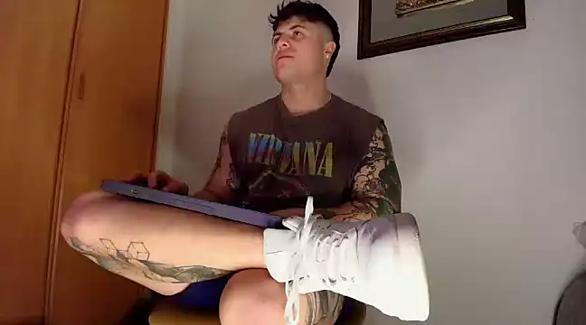 juandking online show from March 12, 2025, 3:40 pm