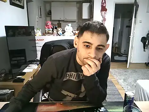 mihaimichael online show from March 20, 2025, 11:02 pm