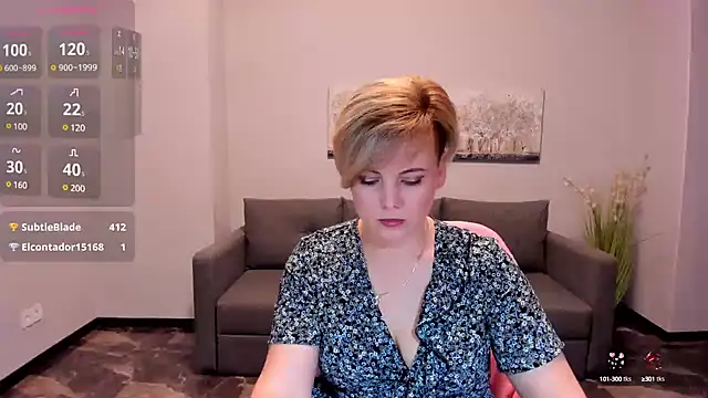 Julia Wilsone online show from March 10, 2025, 10:15 am