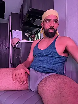 Snapshot of DirtyDrizzy chatting on February 11, 2026, 9:20 pm DirtyDrizzy online show from February 11, 2026, 9:20 pm