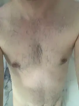 Erenn34 online show from April 30, 2026, 1:17 pm