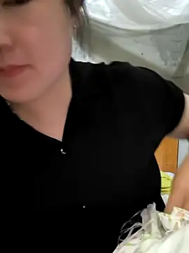 Sweetlove 77 online show from October 20, 2025, 1:44 pm