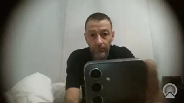 Snapshot of JerkMehof chatting on December 23, 2025, 4:32 am JerkMehof online show from December 23, 2025, 4:32 am