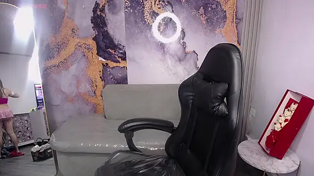 Cristal v 1 online show from September 19, 2025, 3:08 am