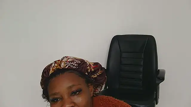 Snapshot of jeyberrie chatting on July 10, 2026, 11:24 am jeyberrie online show from July 10, 2026, 11:24 am