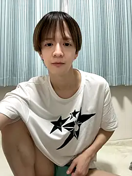 Snapshot of yuuuuma578 chatting on November 5, 2025, 6:35 am yuuuuma578 online show from November 5, 2025, 6:35 am