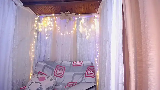 Ana off alana online show from February 14, 2025, 2:28 am