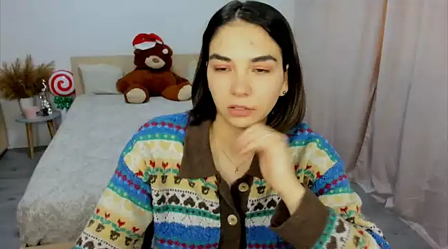 Snapshot of Alexa_Dolly12 chatting on December 16, 2024, 9:03 am Alexa Dolly12 online show from December 16, 2024, 9:03 am