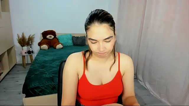 Snapshot of Alexa_Dolly12 chatting on September 18, 2025, 5:20 am Alexa Dolly12 online show from September 18, 2025, 5:20 am