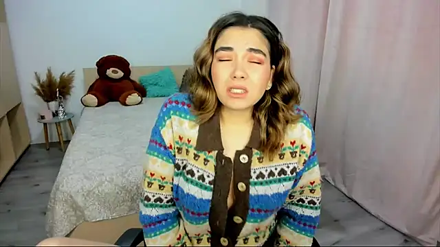 Snapshot of Alexa_Dolly12 chatting on October 16, 2025, 5:41 am Alexa Dolly12 online show from October 16, 2025, 5:41 am