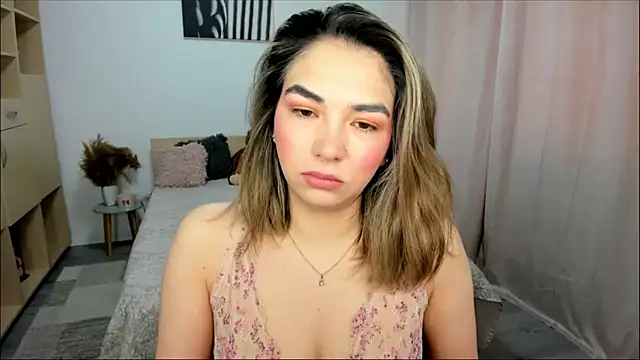 Alexa Dolly12 online show from March 30, 2026, 6:47 am