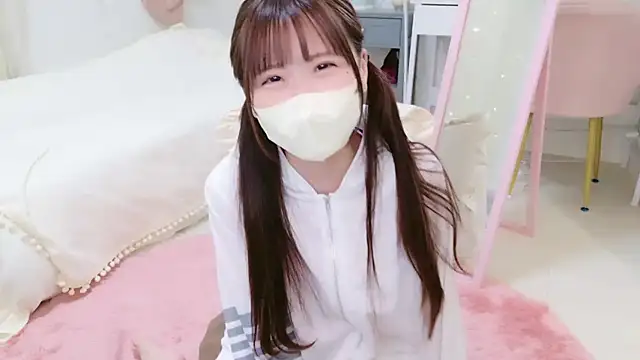 Sayuringo  online show from March 22, 2025, 7:15 am