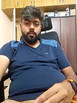 Snapshot of Hornie_small_Dick01 chatting on October 2, 2025, 7:15 am Hornie small Dick01 online show from October 2, 2025, 7:15 am