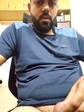 Snapshot of Hornie_small_Dick01 chatting on October 2, 2025, 7:21 pm Hornie small Dick01 online show from October 2, 2025, 7:21 pm