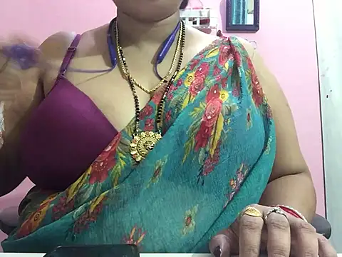 Desi bhabhiii online show from December 12, 2024, 5:52 am
